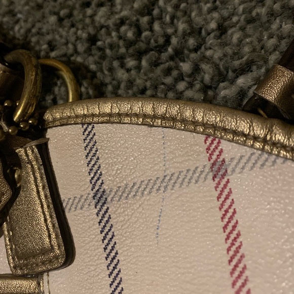 Authentic Coach Heritage Peyton Tattersall Purse - Picture 4 of 8